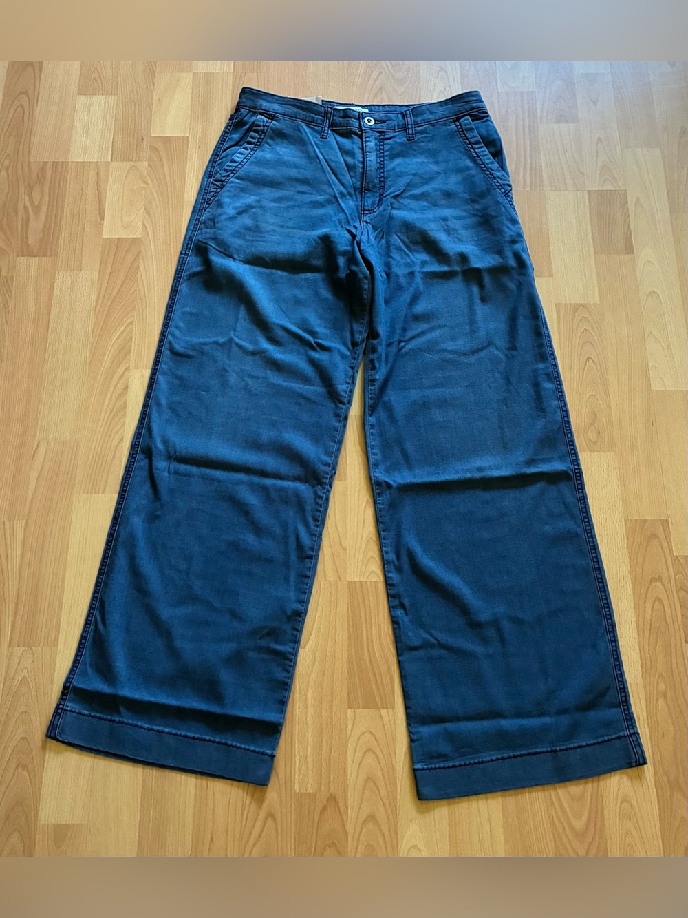 Nine West Womens Relaxed Fit Lightweight Wide Leg Pants Jeans Size 6 NWT Blue
